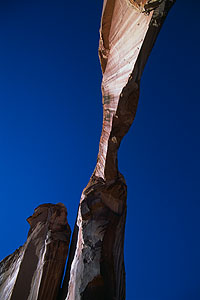 2002026 Angel Arch