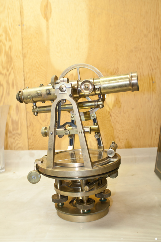 IMG_6290 surveying -instrument-1-800