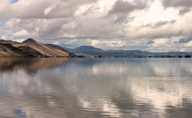 Tule Lake, Northern California