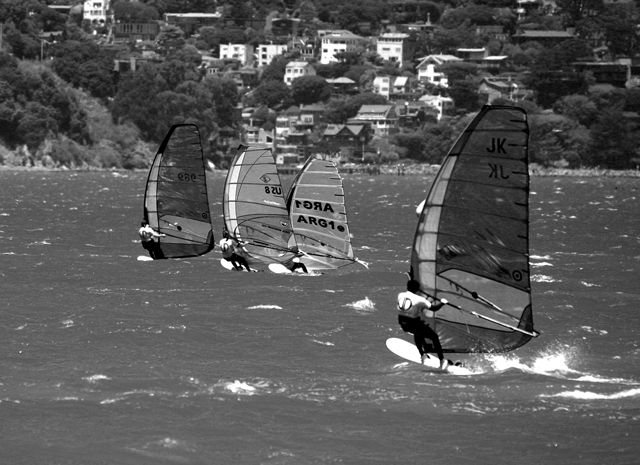 Windsailors-on the Bay