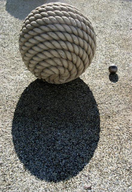 two-balls-with-shadow