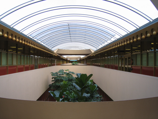 Frank-Lloyd-Wright-Center-ORIGINAL