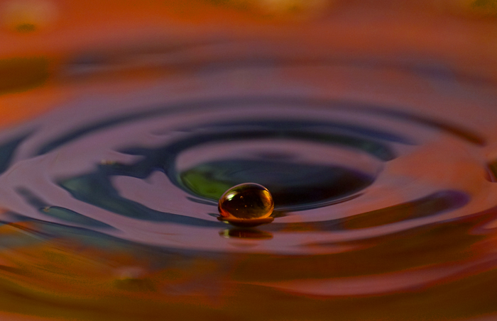 -gold-orange-whirlpool