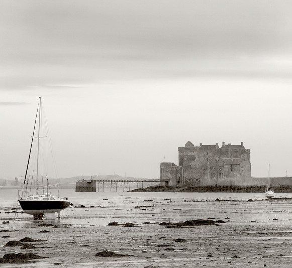 Blackness Castle