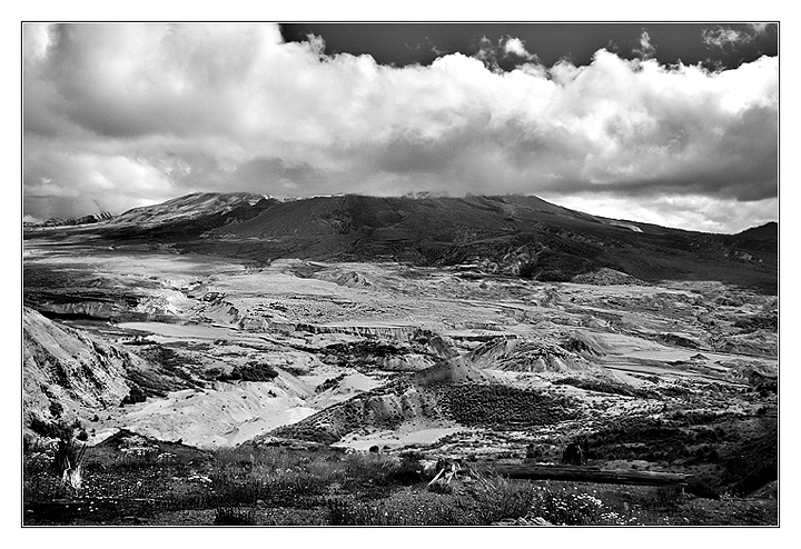 Mt. St. Helens (on a cloudy day)