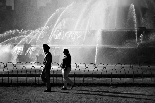 Stroll Around Buckingham Fountain