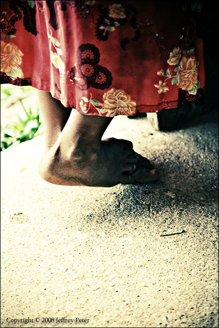 feet.jpg