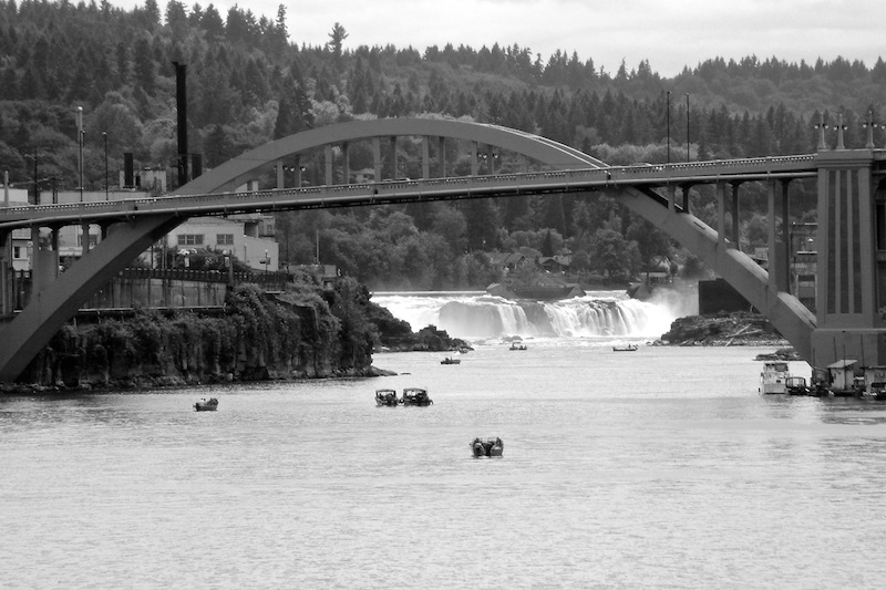 10th St Bridge
