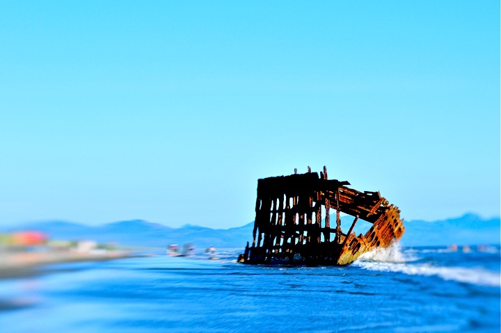 Peter Iredale LB