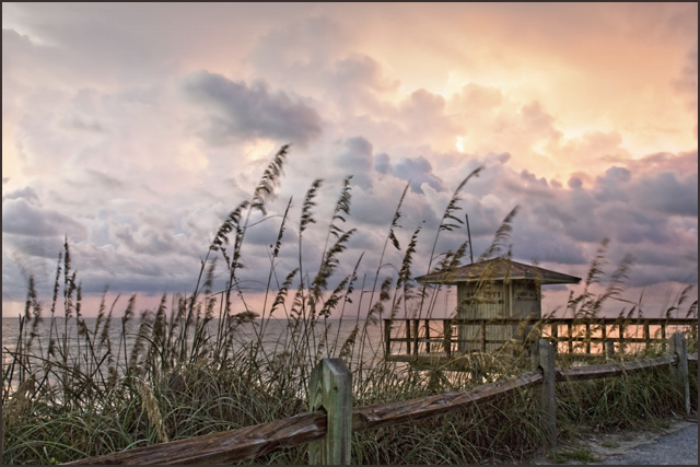 Lifeguard shack at Coral Cove