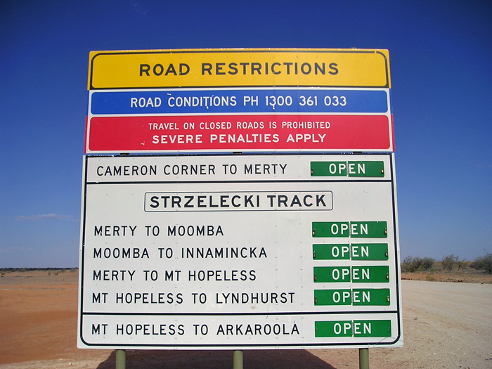 Strzelecki Track Sign