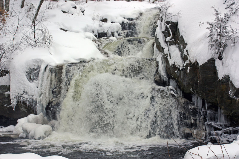 Devils Hopyard Falls