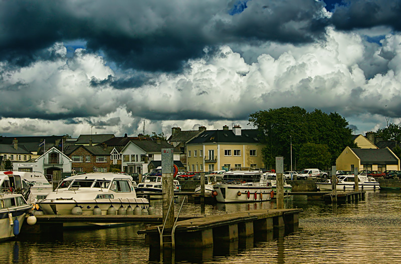Pwm6\'s ireland harbor.jpg