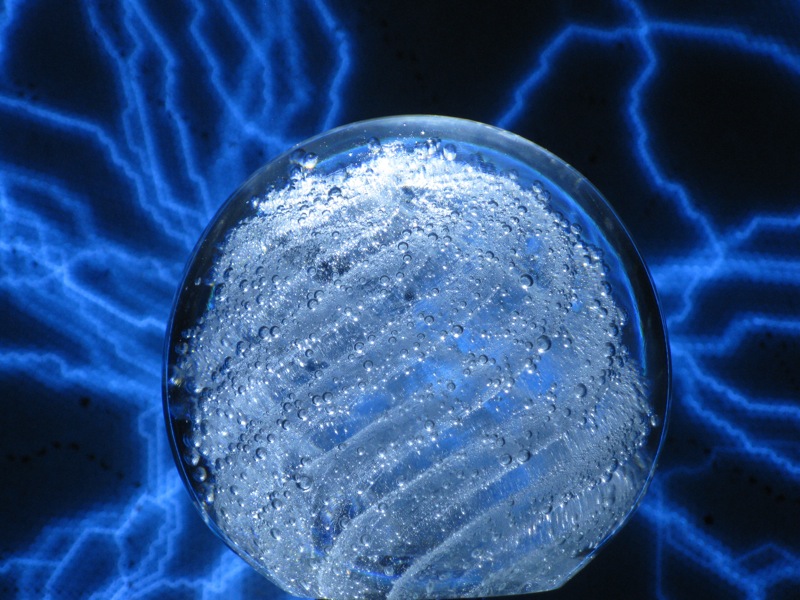 Lightning Globe