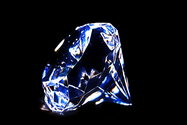 diamond1.jpg
