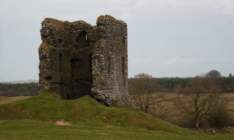 Moylough Castle (ruins)