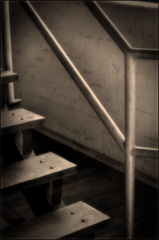 Stairs & rail
