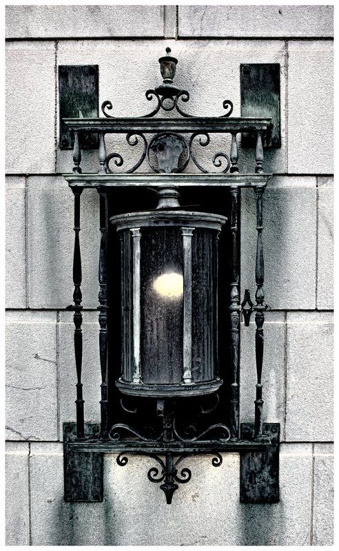 Lantern-