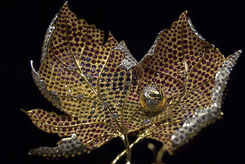 jewelled leaf