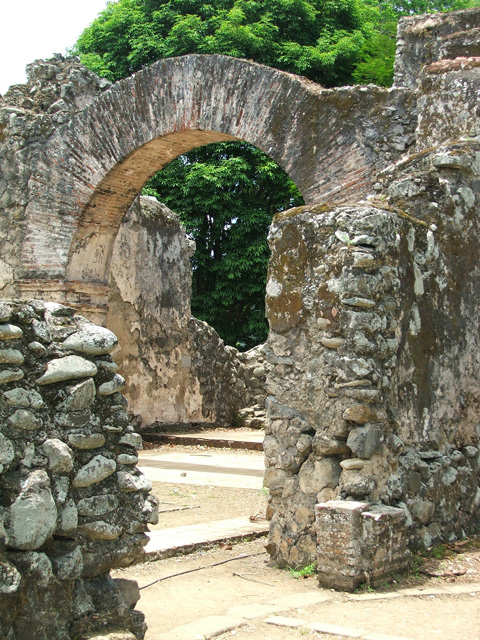 Ruinas de Ujarrás 06