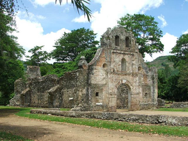 Ruinas de Ujarrás 01.jpg