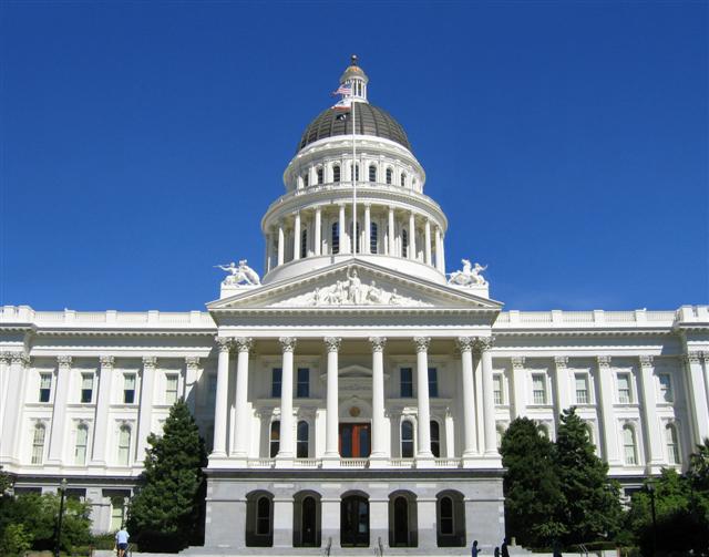 California Capital Building 11x14