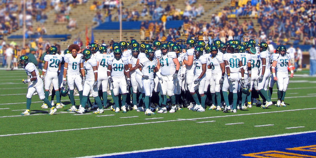 Oregon Ducks Huttle