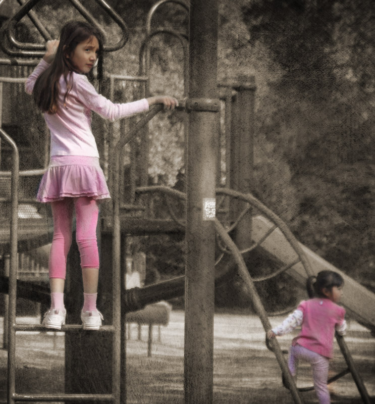 girls in pink