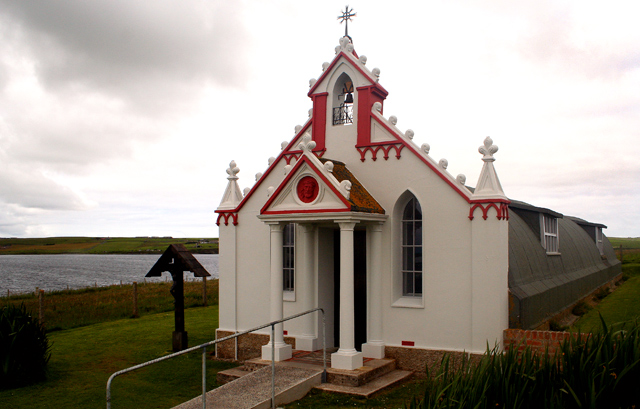 Chapelsmall.jpg