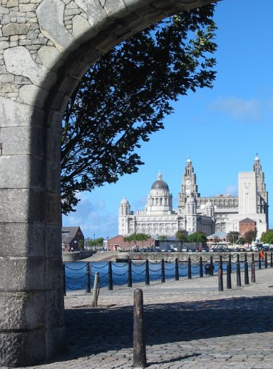 albert_dock.jpg