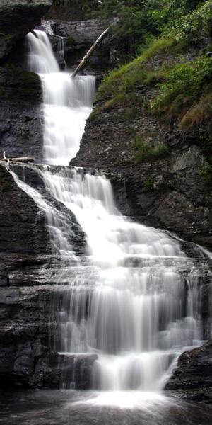 Raymonds Falls