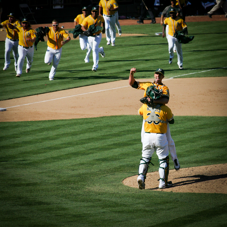 Ballfour clinches A.L. West