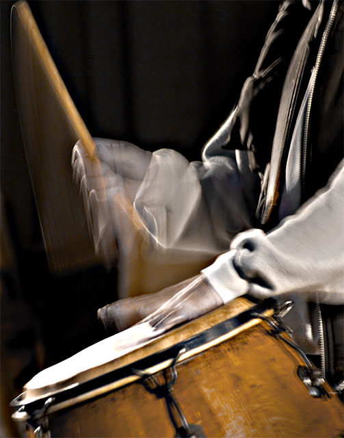 Edgardo's hands