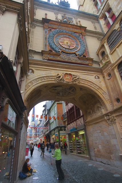 Rouen clock