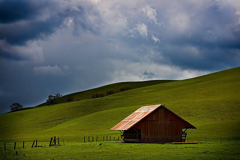 Red feed barn