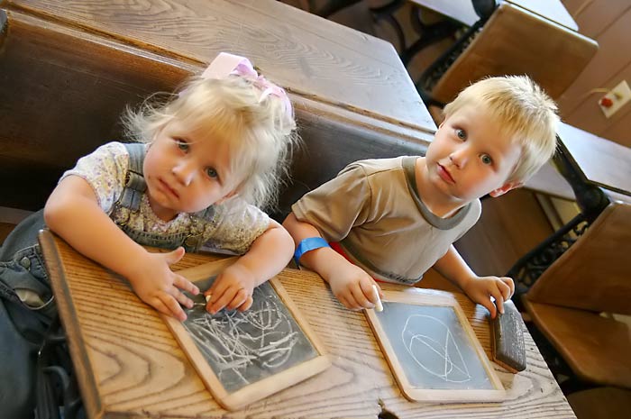 kids-in-school-_W_IMG_3493.jpg