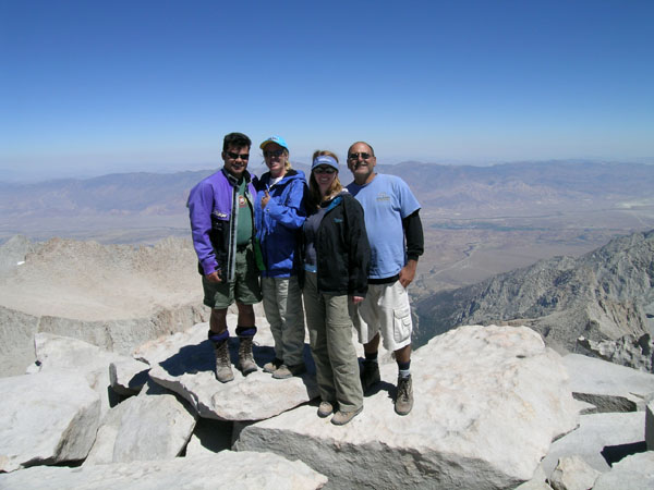 summit01.jpg