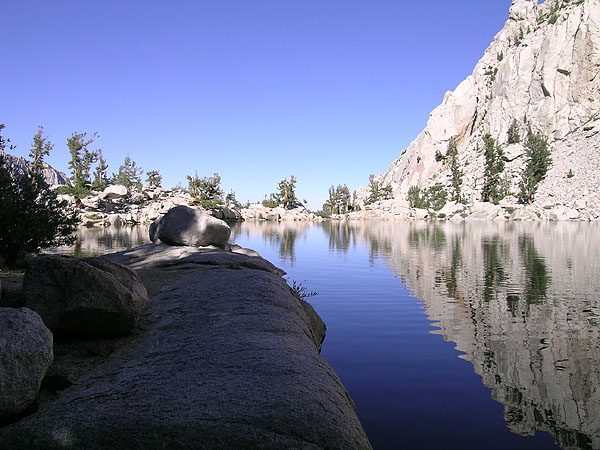 lonepinelake02.jpg