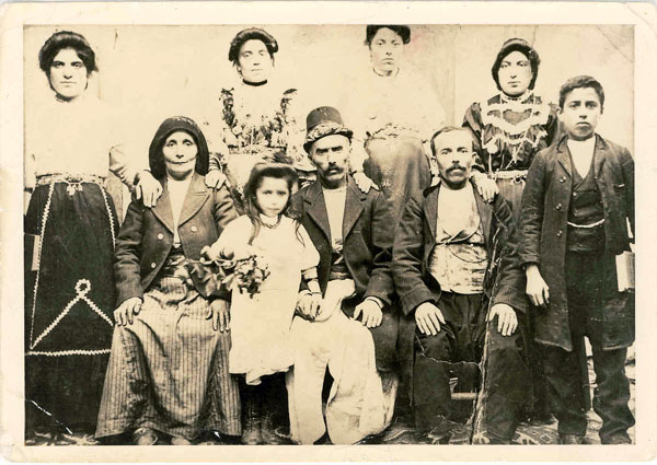 circa1915.jpg
