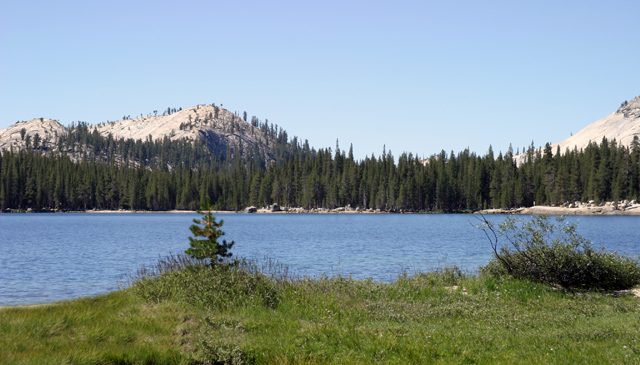 Lake-In-Yosemite