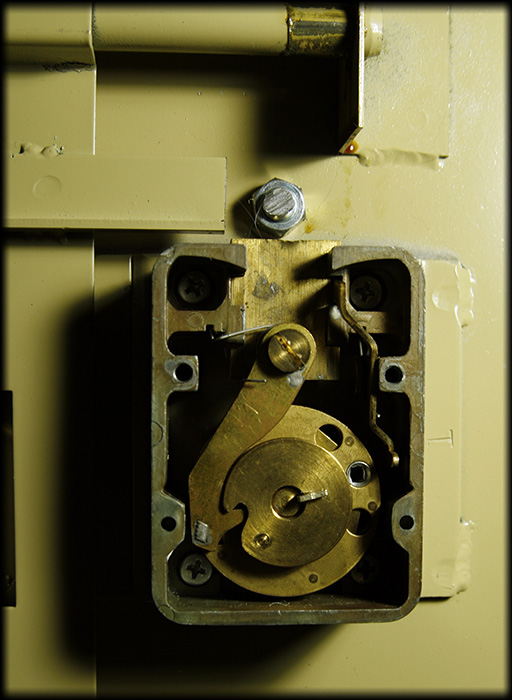 safe1.jpg