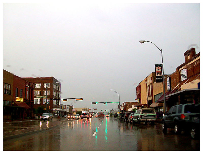 Rain on Moore Avenue