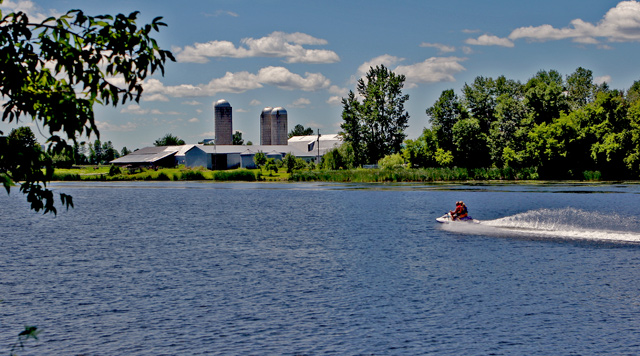 Farm@Beckett\'s Landing.jpg