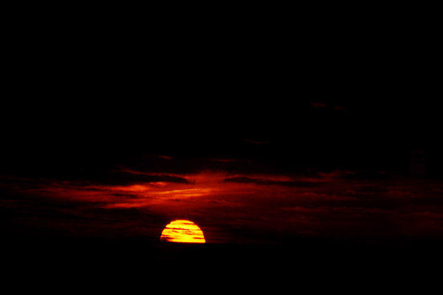 Sun rise in winter