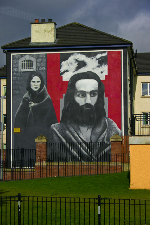 Derry-wall-original.jpg