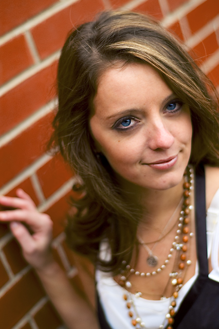 julie1.jpg