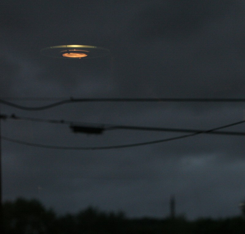 ufo2.jpg