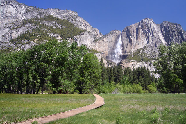 Path to Yosemite Falls