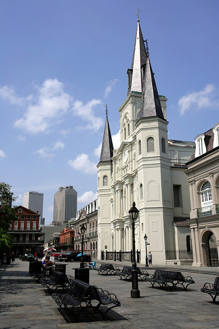 Saint Louis Cathedral - Side