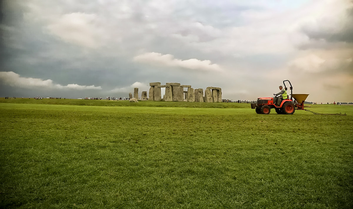 A Tractor in Stonehenge 